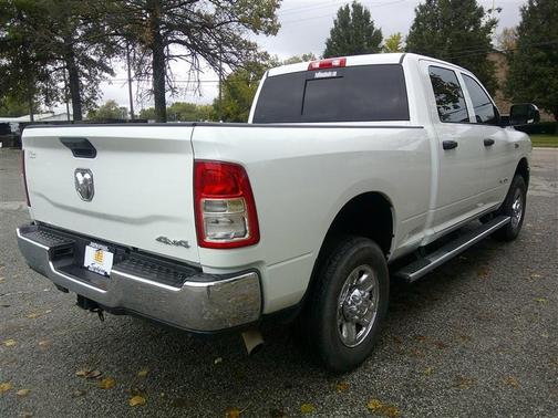 2020 RAM 2500 Tradesman Crew Cab 4X4 6'4' Box