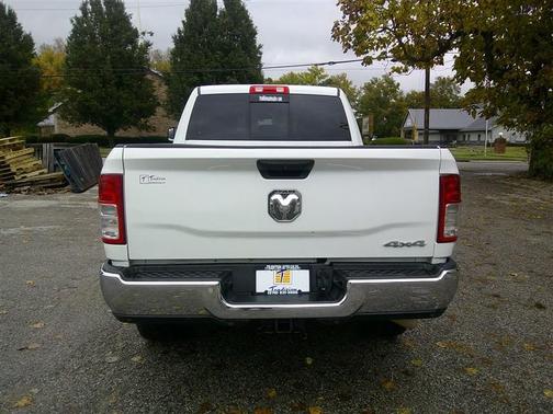 2020 RAM 2500 Tradesman Crew Cab 4X4 6'4' Box