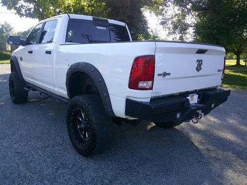 Bright White Clearcoat 2010 Dodge Ram 2500 SLT