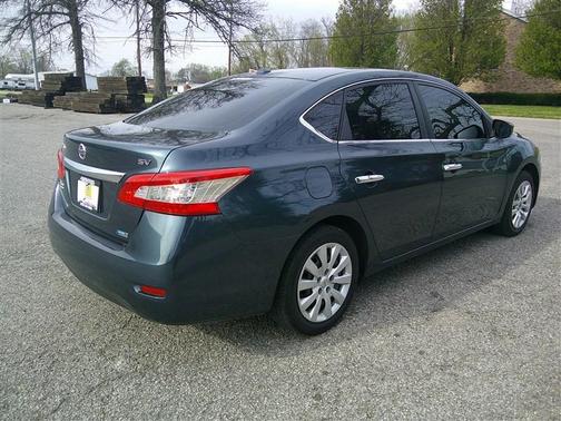 GREEN 2013 Nissan Sentra SV
