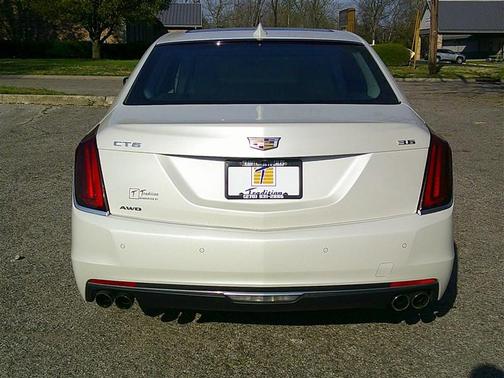 Crystal White Tricoat 2018 Cadillac CT6 3.6L Luxury
