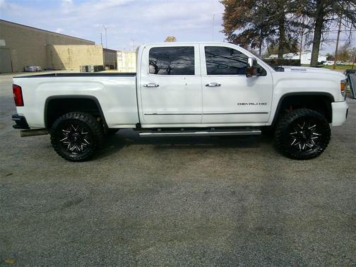 2018 GMC Sierra 3500 Denali