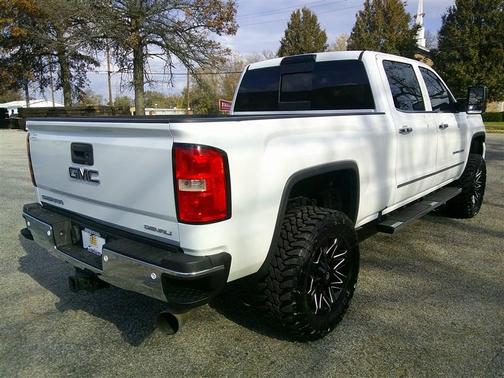 2018 GMC Sierra 3500 Denali