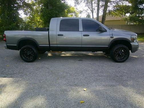 2007 Dodge Ram 1500 Laramie Mega Cab