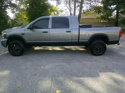 2007 Dodge Ram 1500 Laramie Mega Cab
