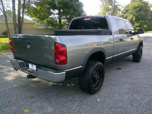 2007 Dodge Ram 1500 Laramie Mega Cab