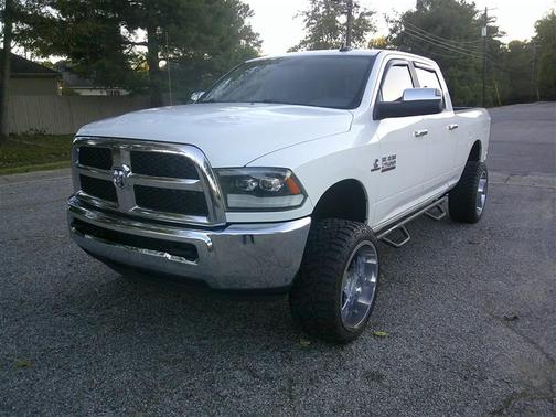 2018 RAM 2500 SLT Crew Cab 4x4 6'4' Box
