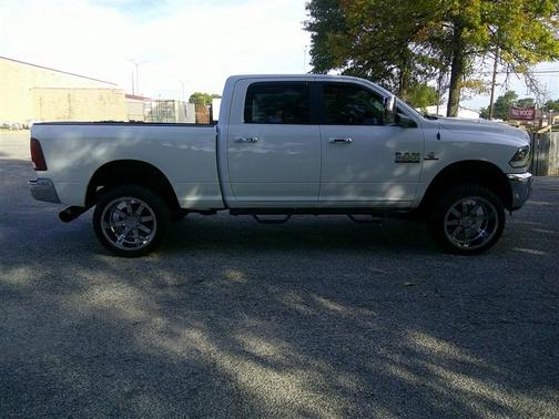 2018 RAM 2500 SLT Crew Cab 4x4 6'4' Box