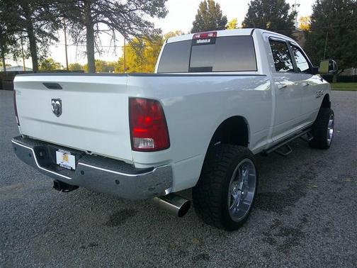 2018 RAM 2500 SLT Crew Cab 4x4 6'4' Box