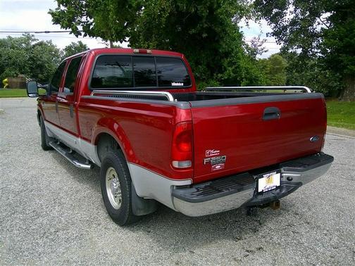 MAROON / GRAY 2001 Ford F-250 Super Duty