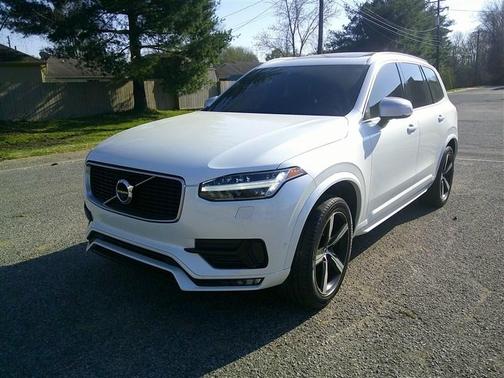 2018 Volvo XC90 T5 R-Design