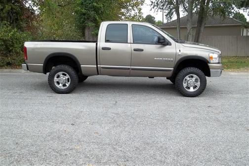 2006 Dodge Ram 2500 SLT/TRX