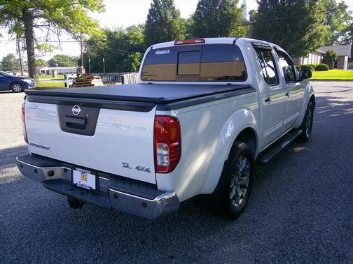 2019 Nissan Frontier SL