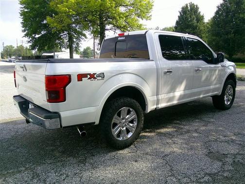 White Platinum Metallic Tri-Coat 2018 Ford F-150 Lariat