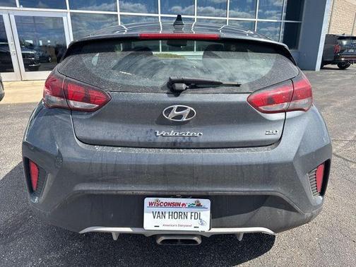 2019 Hyundai Veloster 2