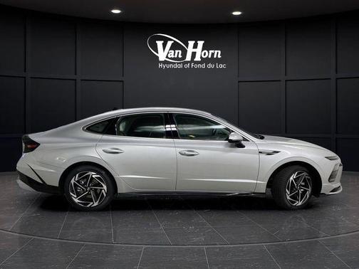 2026 Hyundai SONATA SEL