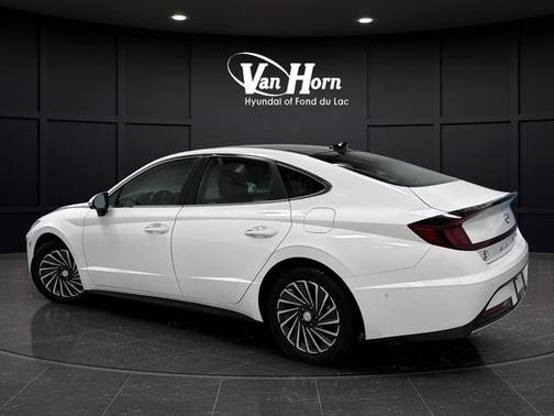 2023 Hyundai SONATA Hybrid Limited