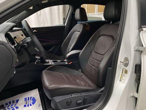 2022 Volkswagen Jetta GLI 2.0T Autobahn