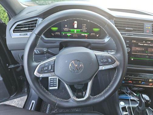 2023 Volkswagen Tiguan 2.0T SE R-Line Black 4MOTION