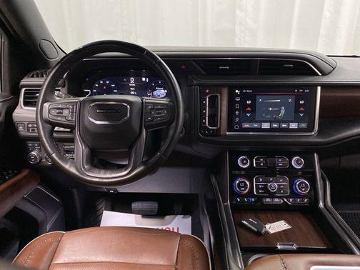2023 GMC Yukon XL Denali Ultimate
