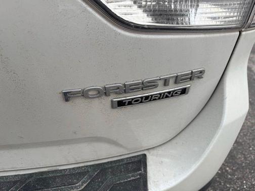 2023 Subaru Forester Touring