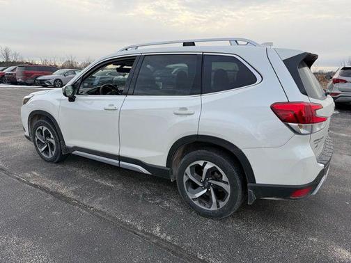 2023 Subaru Forester Touring