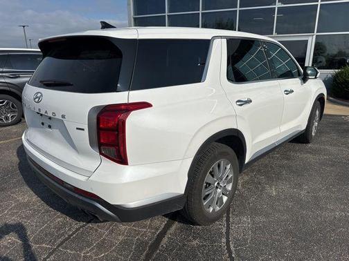 2023 Hyundai PALISADE SE