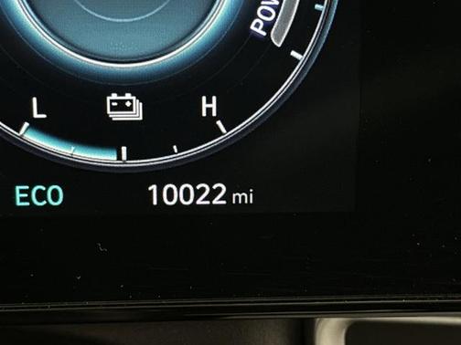 2024 Hyundai ELANTRA HEV Limited