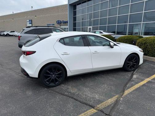 2023 Mazda Mazda3 FWD w/Premium Package
