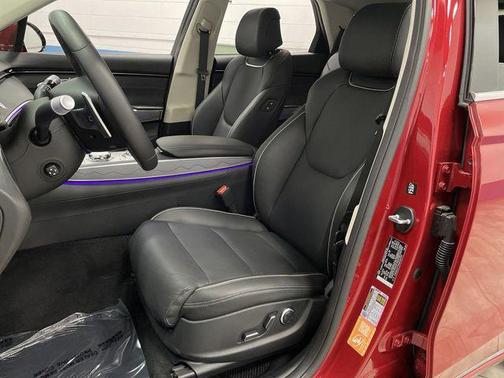 2024 Genesis GV70 2.5T AWD