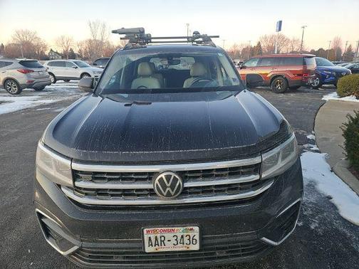 2021 Volkswagen Atlas 3.6L SE w/Technology