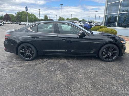2023 Genesis G70 2.0T AWD
