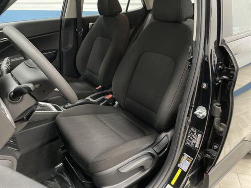 2022 Hyundai VENUE SE