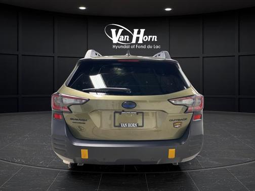 Autumn Green Metallic/Crystal Black Silica 2025 Subaru Outback Wilderness