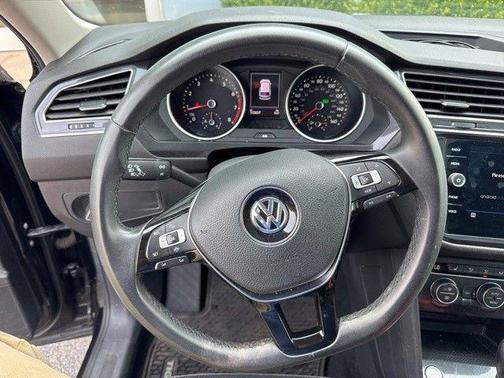 2020 Volkswagen Tiguan 2.0T SE