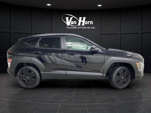 Abyss Black Pearl 2026 Hyundai KONA SEL Sport