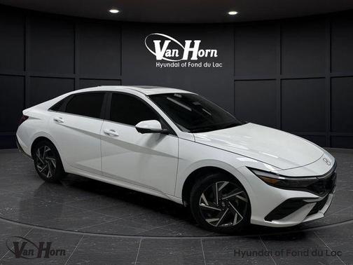 2024 Hyundai ELANTRA Limited
