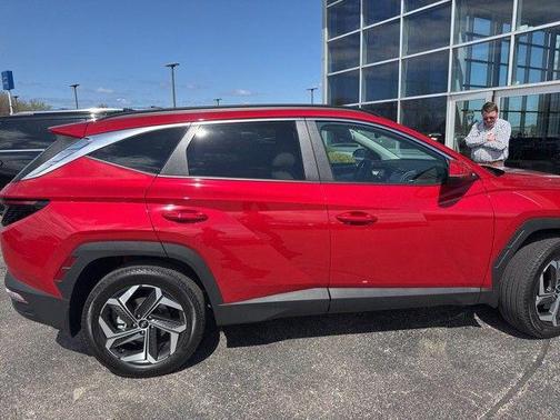 2023 Hyundai TUCSON SEL