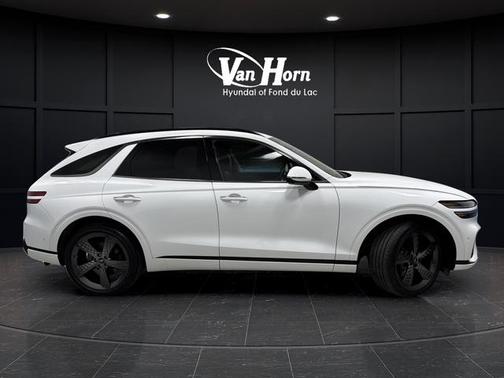 2025 Genesis GV70 3.5T AWD Sport