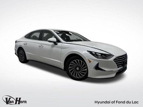 2022 Hyundai SONATA Hybrid SE