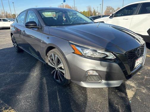 2020 Nissan Altima SR Intelligent AWD