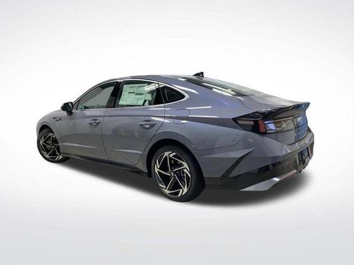 2026 Hyundai SONATA SEL