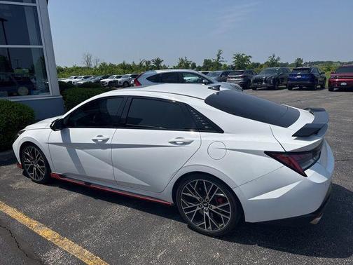 2022 Hyundai ELANTRA N Base