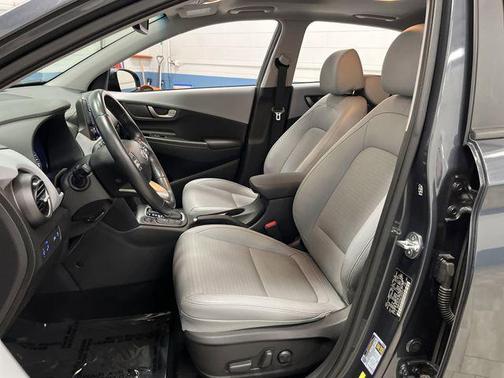 2020 Hyundai KONA Limited