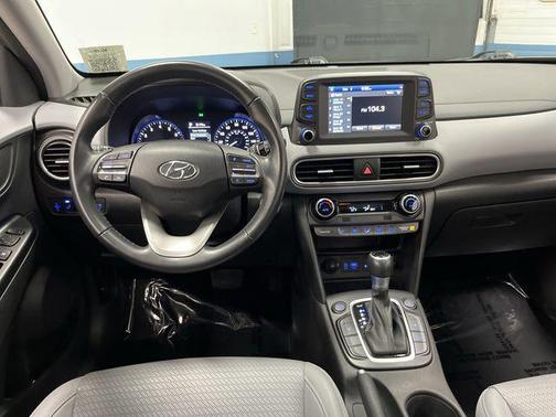 2020 Hyundai KONA Limited