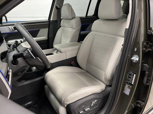 2025 Hyundai SANTA FE HEV Calligraphy