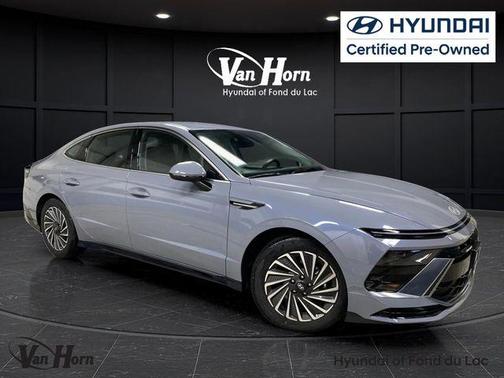 2025 Hyundai SONATA Hybrid SE
