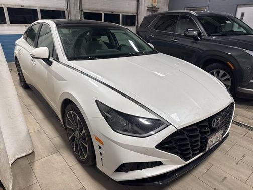 2022 Hyundai SONATA Limited