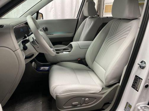 2026 Hyundai SANTA FE HEV SEL Premium