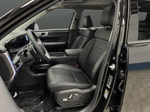 2025 Hyundai SANTA FE Limited